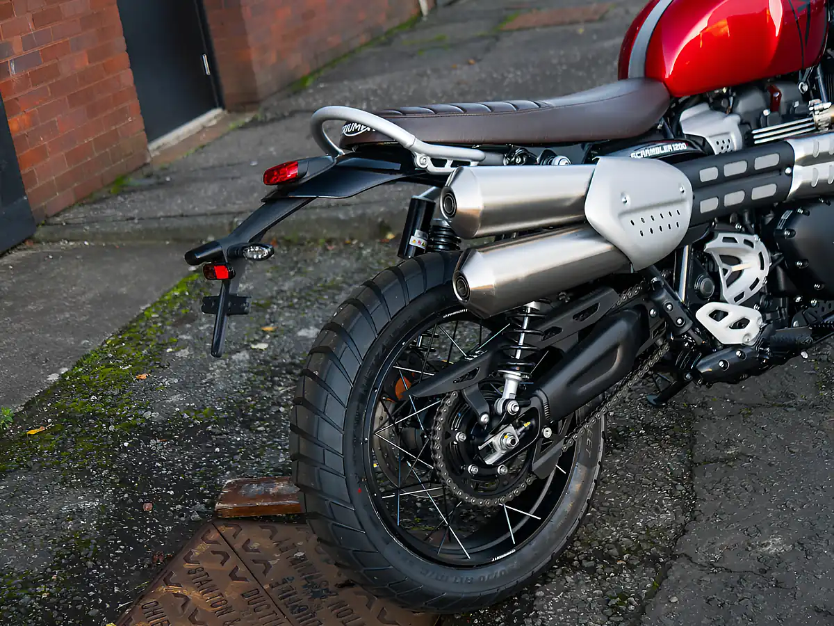 Used 2025 Triumph Scrambler 1200 X Carnival Red - Interior and Exterior details 18