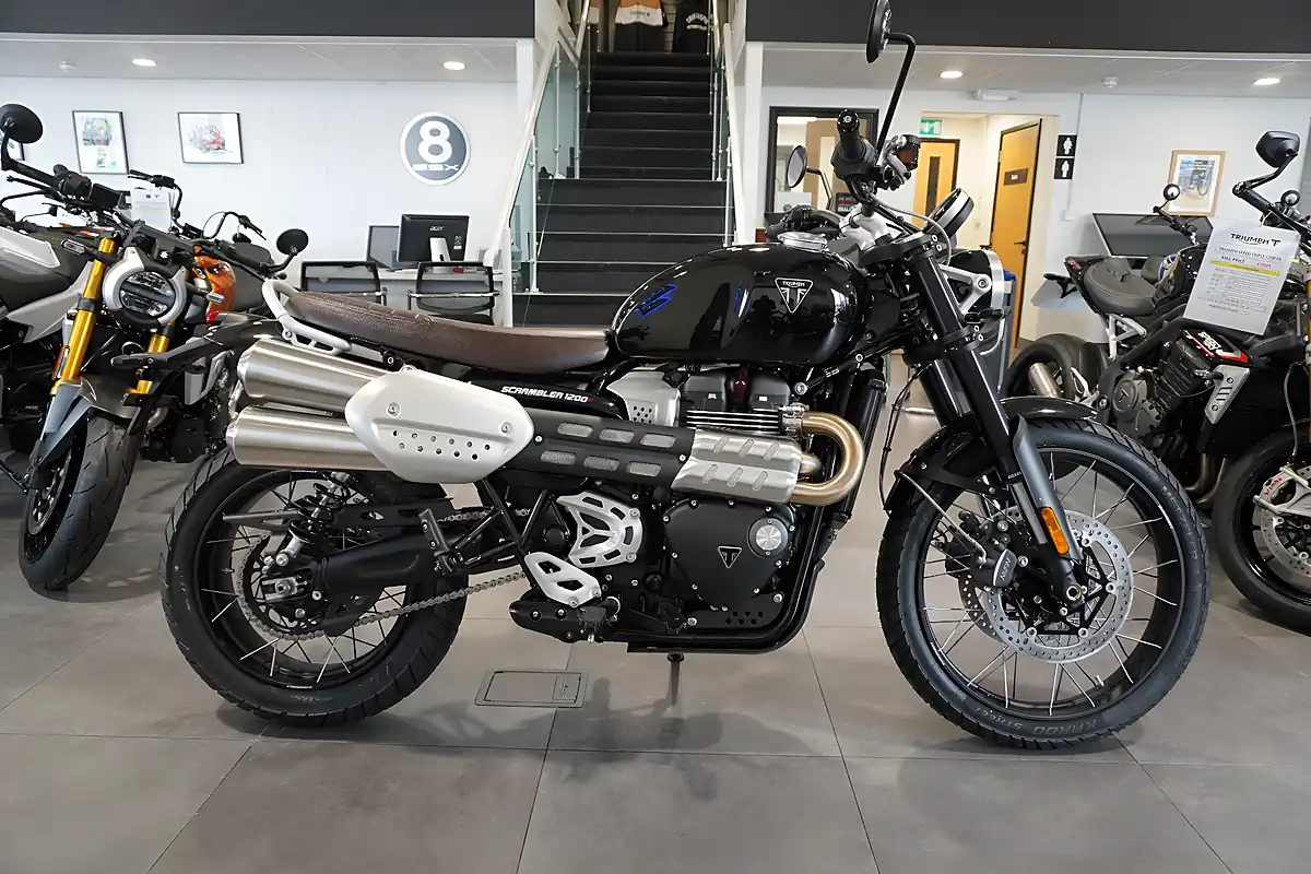 Used 2025 Triumph Scrambler 1200 X Jet Black - Front View