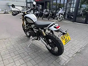 Used 2025 Triumph Scrambler 1200 Xe Black - Interior and Exterior details 7