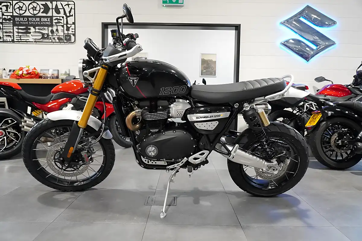 Used 2025 Triumph Scrambler 1200 Xe Phantom Black - Interior and Exterior details 2