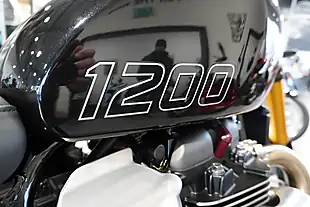 Used 2025 Triumph Scrambler 1200 Xe Phantom Black - Interior and Exterior details 9