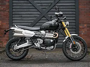 Used 2025 Triumph Scrambler 1200 Xe Sapphire Black - Interior and Exterior details 3