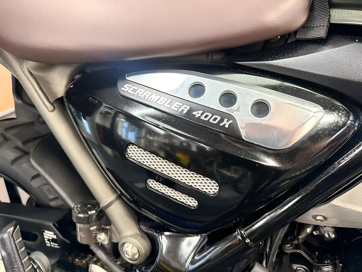 Used 2025 Triumph Scrambler 400 X - Interior and Exterior details 10