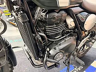 Used 2025 Triumph Scrambler 400 X - Interior and Exterior details 8