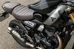 Used 2025 Triumph Scrambler 400 X Phantom Black / Silver Ice - Interior and Exterior details 18