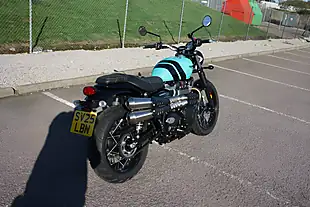 Used 2025 Triumph Scrambler 900 Classic Kingfisher Blue - Interior and Exterior details 11