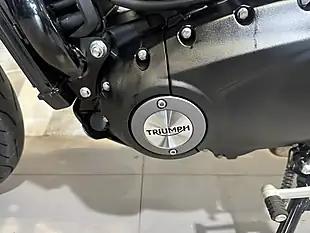 Used 2025 Triumph Speed 400 Black Metallic - Interior and Exterior details 19