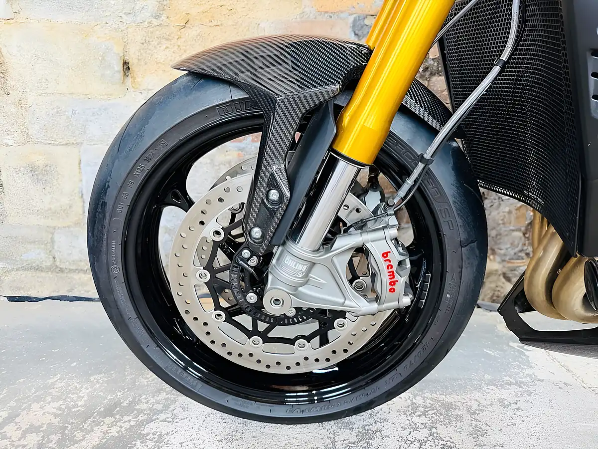 Used 2025 Triumph Speed Triple 1200 Rx Yellow - Interior and Exterior details 14