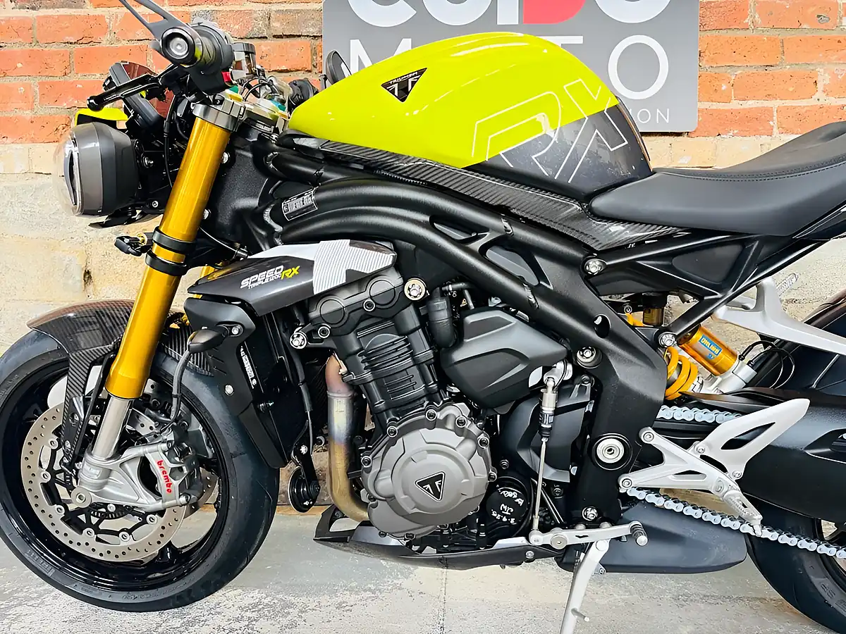Used 2025 Triumph Speed Triple 1200 Rx Yellow - Interior and Exterior details 16