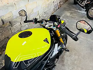 Used 2025 Triumph Speed Triple 1200 Rx Yellow - Interior and Exterior details 8