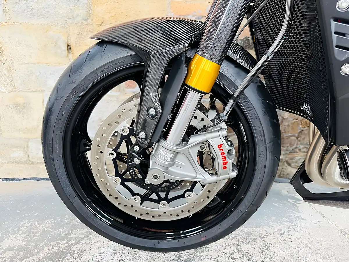 Used 2025 Triumph Speed Triple 1200 Rx Yellow - Interior and Exterior details 14