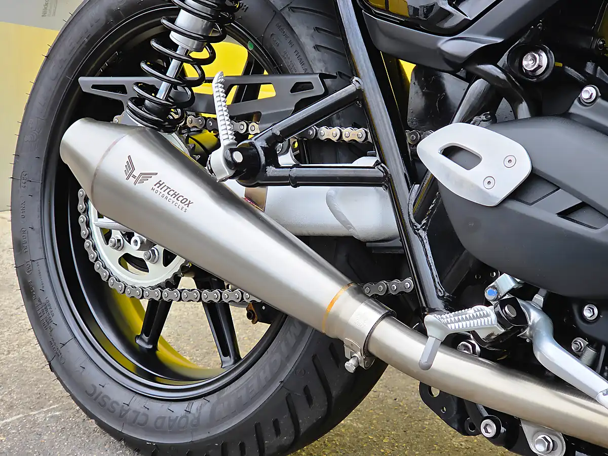 Used 2025 Triumph Speed Twin Black - Interior and Exterior details 9