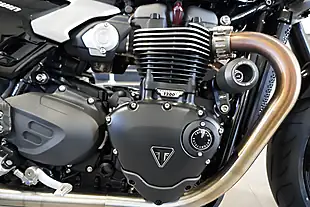 Used 2025 Triumph Speed Twin Red Metallic - Interior and Exterior details 10