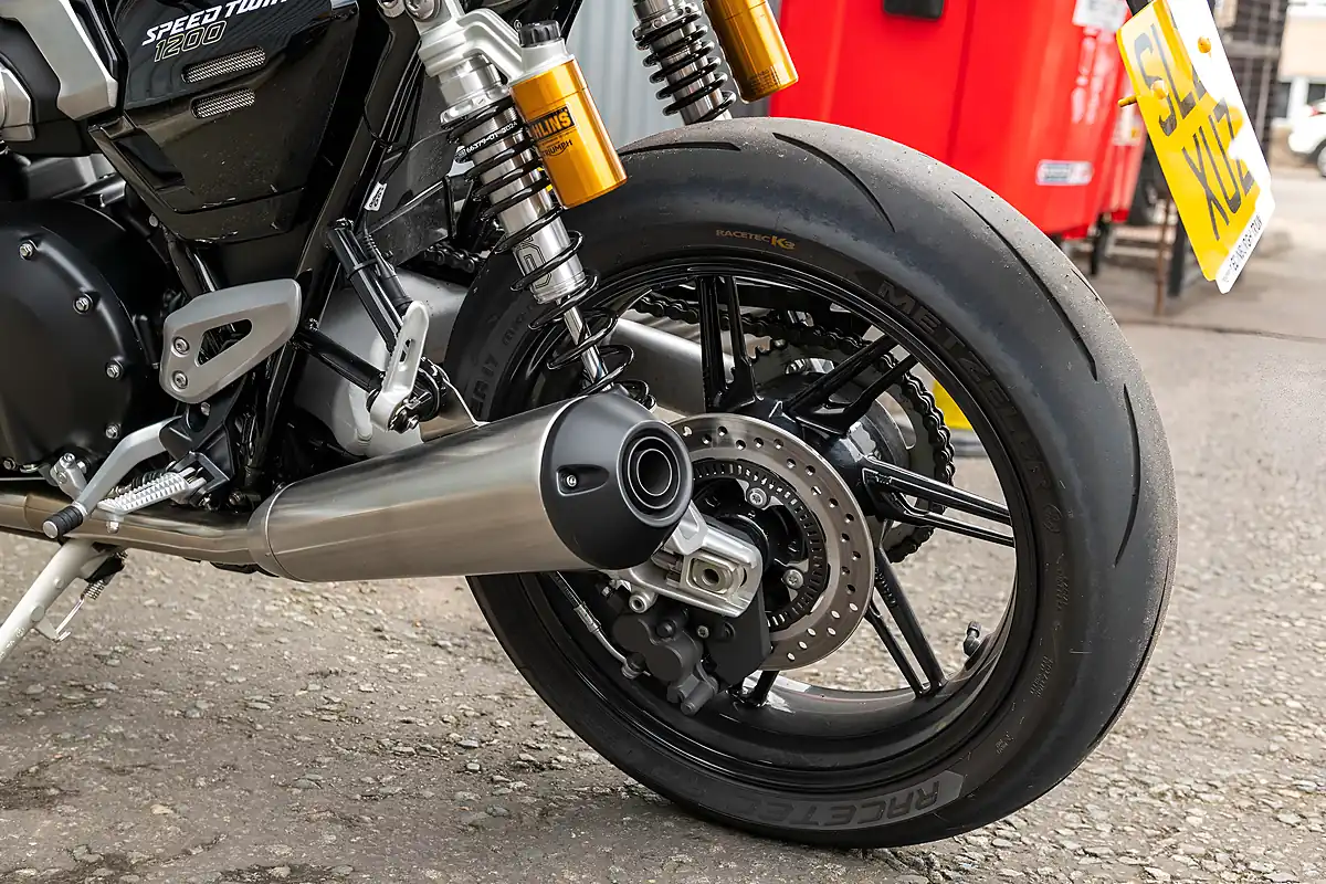 Used 2025 Triumph Speed Twin RS Baja Orange / Sapphire Black - Interior and Exterior details 10