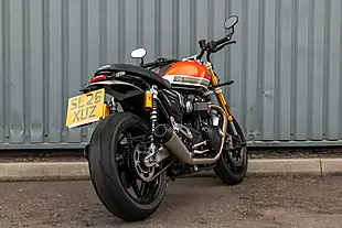 Used 2025 Triumph Speed Twin RS Baja Orange / Sapphire Black - Interior and Exterior details 8