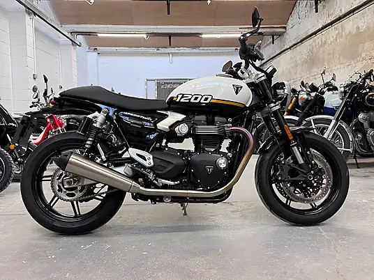 2025 Triumph Speed Twin 1200 X-Ring