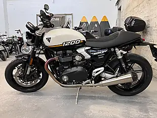 Used 2025 Triumph Speed Twin X-Ring - Interior and Exterior details 3
