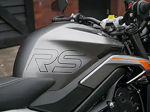 Used 2025 Triumph Street Triple 765 RS Silver Ice - Interior and Exterior details 17
