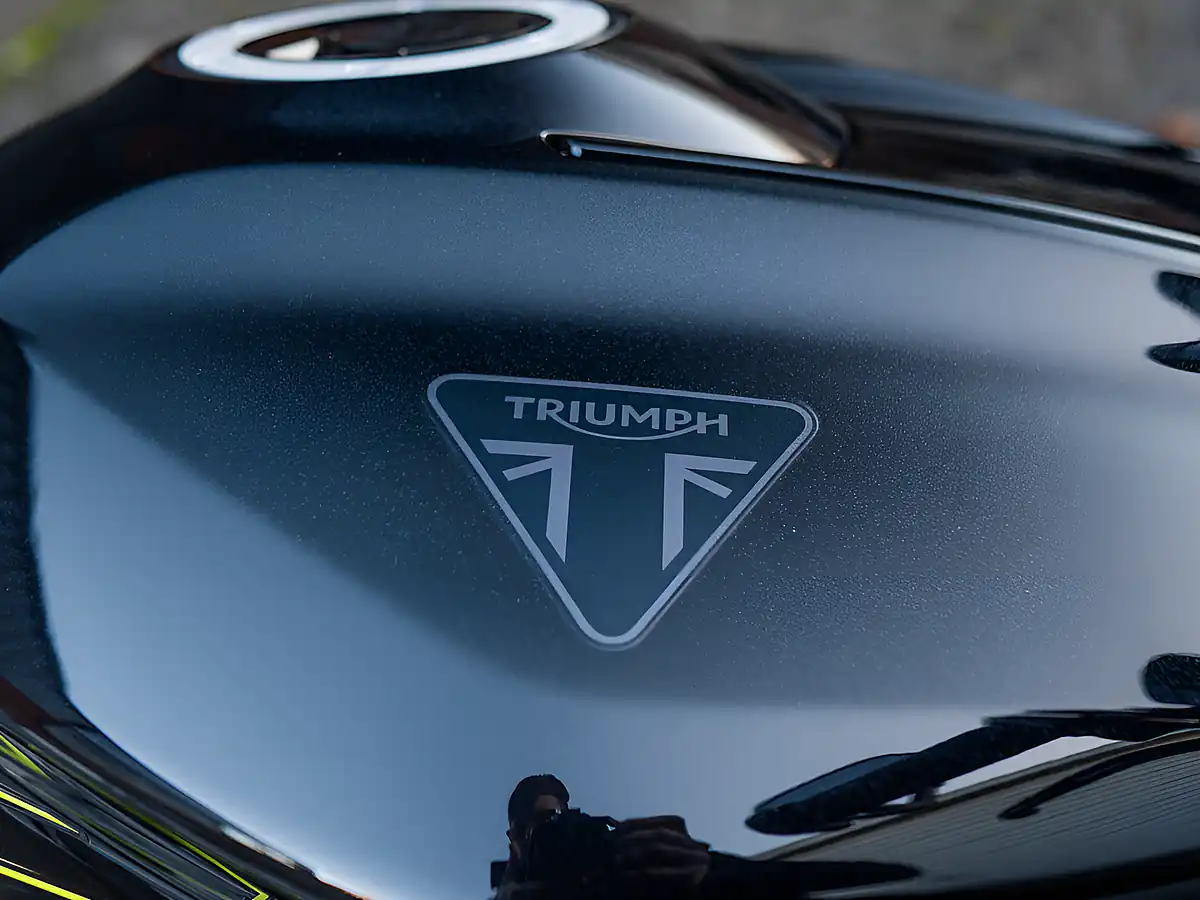 Used 2025 Triumph Street Triple RS Phantom Black - Interior and Exterior details 11