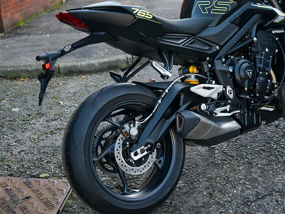 Used 2025 Triumph Street Triple RS Phantom Black - Interior and Exterior details 17