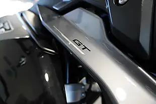 Used 2025 Triumph Tiger 900 GT Graphite Grey - Interior and Exterior details 8