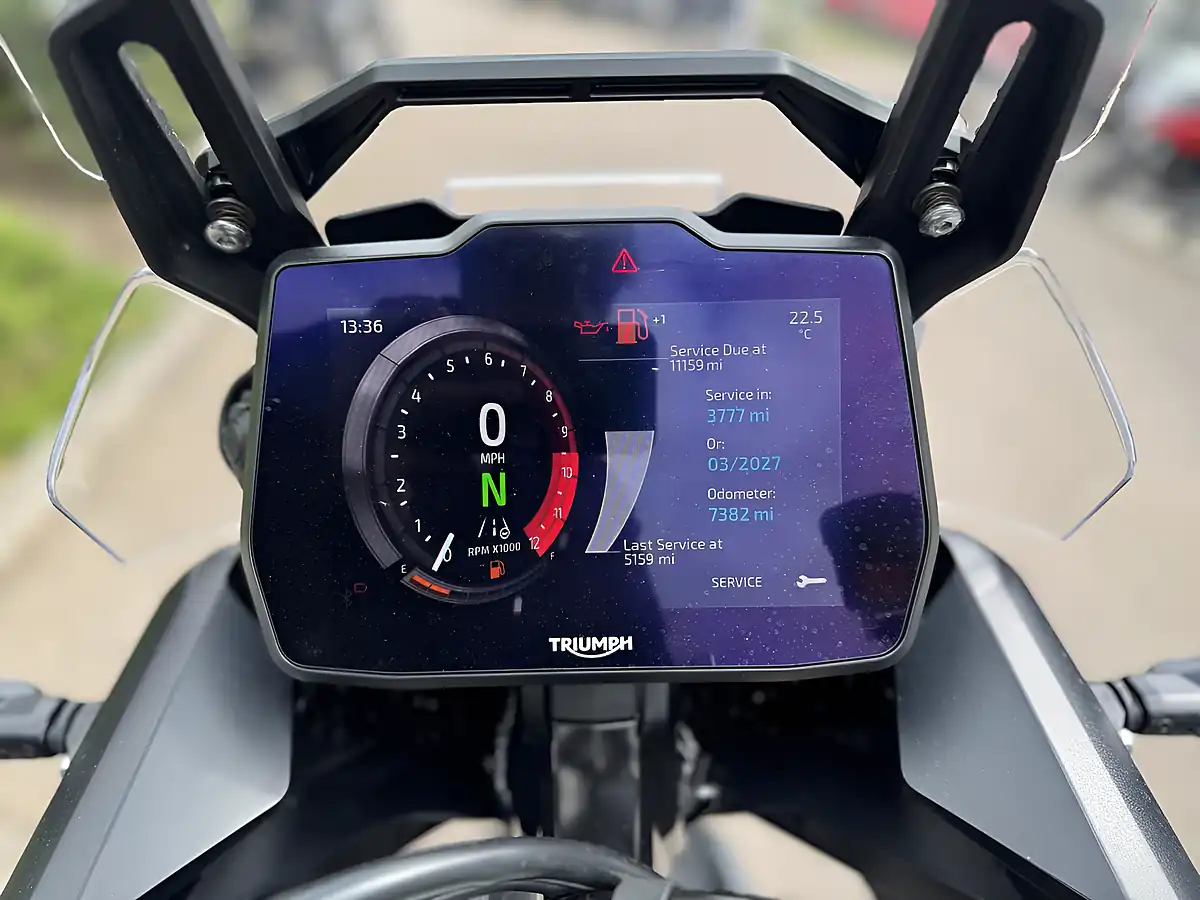 Used 2025 Triumph Tiger 900 GT Grey/Black - Interior and Exterior details 11