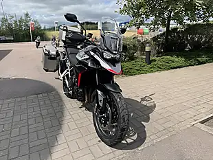 Used 2025 Triumph Tiger 900 GT Grey/Black - Interior and Exterior details 4