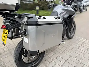 Used 2025 Triumph Tiger 900 GT Pro Grey/Black - Interior and Exterior details 13