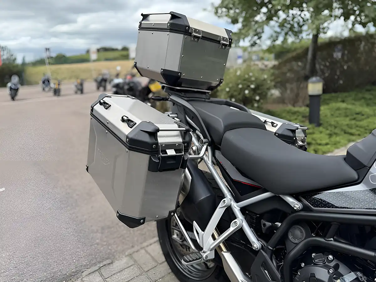 Used 2025 Triumph Tiger 900 GT Pro Grey/Black - Interior and Exterior details 17