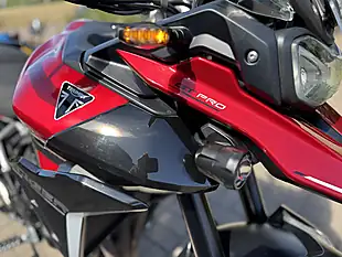 Used 2025 Triumph Tiger 900 GT Pro Red/Black - Interior and Exterior details 18