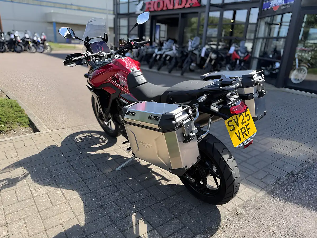Used 2025 Triumph Tiger 900 GT Pro Red/Black - Interior and Exterior details 8