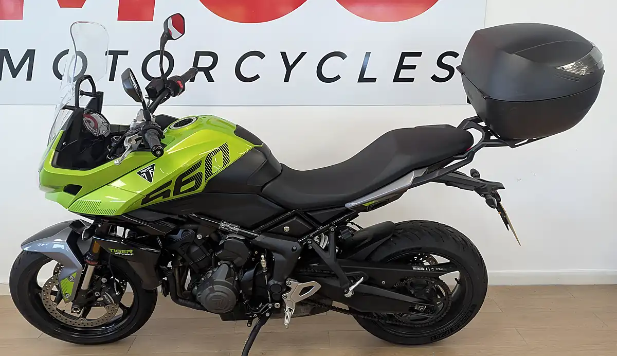 Used 2025 Triumph Tiger Sport 660 Adventure Green - Interior and Exterior details 14