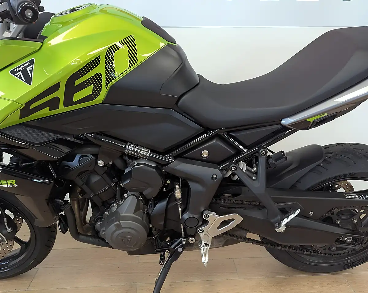 Used 2025 Triumph Tiger Sport 660 Adventure Green - Interior and Exterior details 18