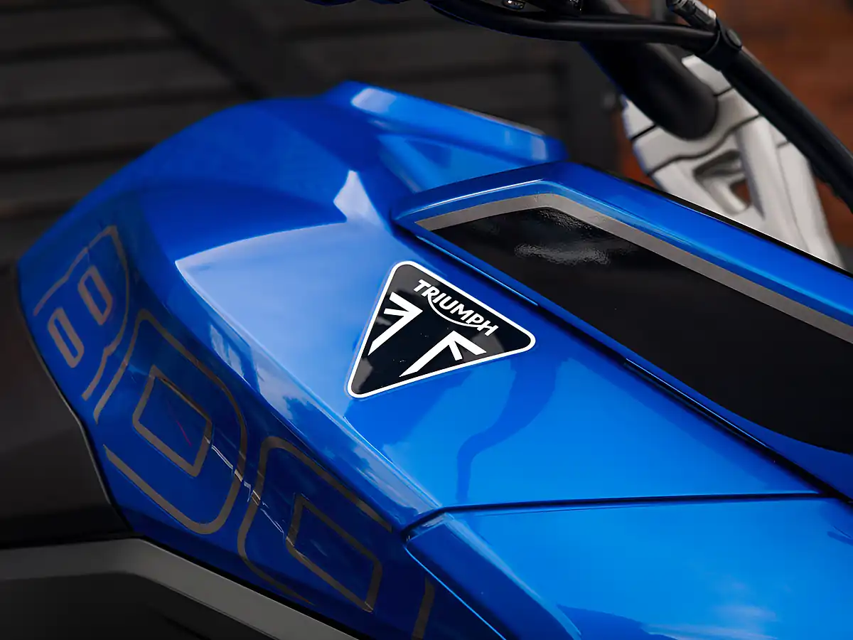 Used 2025 Triumph Tiger Sport 800 Caspian Blue / Phantom Black - Interior and Exterior details 11