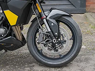 Used 2025 Triumph Tiger Sport 800 Cosmic Yellow - Interior and Exterior details 5