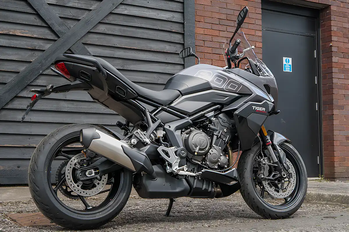 Used 2025 Triumph Tiger Sport 800 Graphite / Sapphire Black - Interior and Exterior details 15