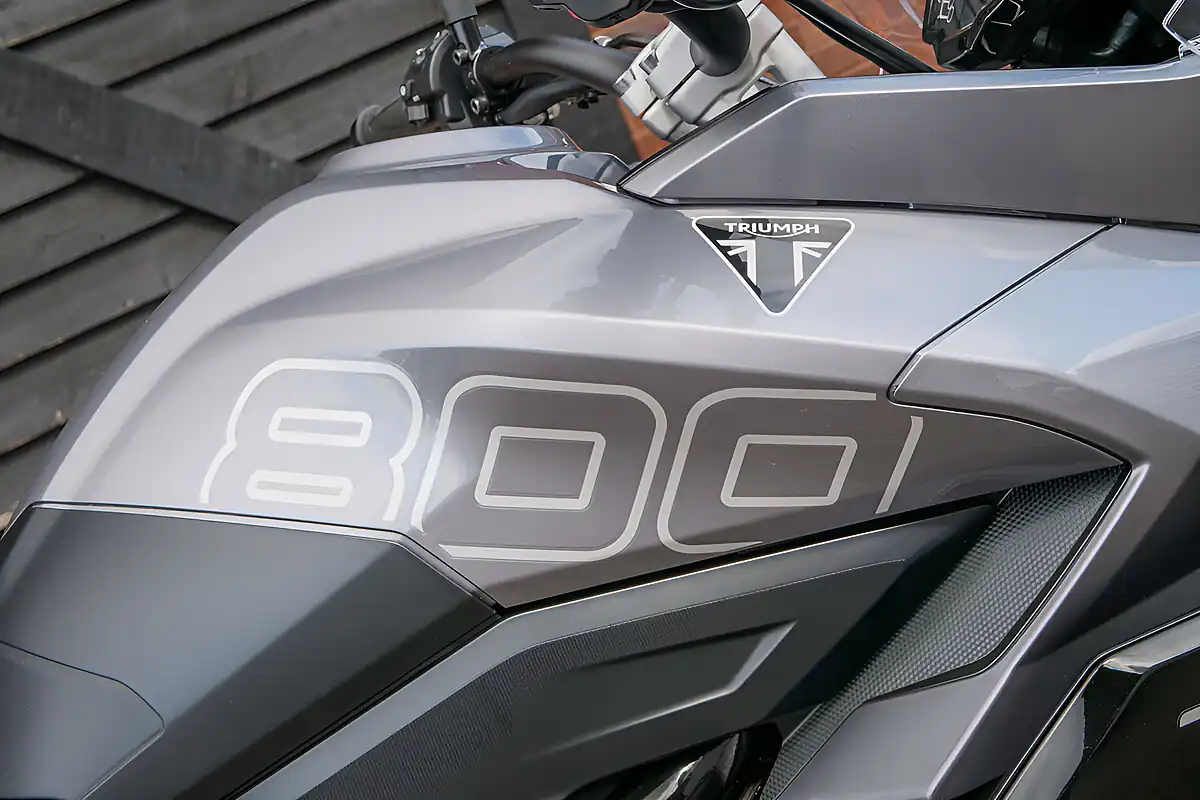 Used 2025 Triumph Tiger Sport 800 Graphite / Sapphire Black - Interior and Exterior details 7