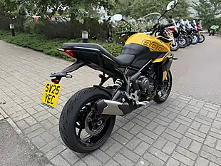 Used 2025 Triumph Tiger Sport 800 Yellow/Black - Interior and Exterior details 10