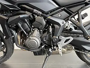 Used 2025 Triumph Tiger Sport Green - Interior and Exterior details 10