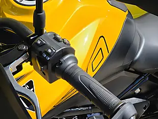 Used 2025 Triumph Tiger Sport Yellow - Interior and Exterior details 19
