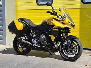 Used 2025 Triumph Tiger Sport Yellow - Interior and Exterior details 3