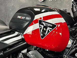 Used 2025 Triumph Trident 660 Red - Interior and Exterior details 13