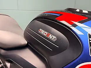 Used 2025 Triumph Trident 660 Triple Tribute Edition Black - Interior and Exterior details 13