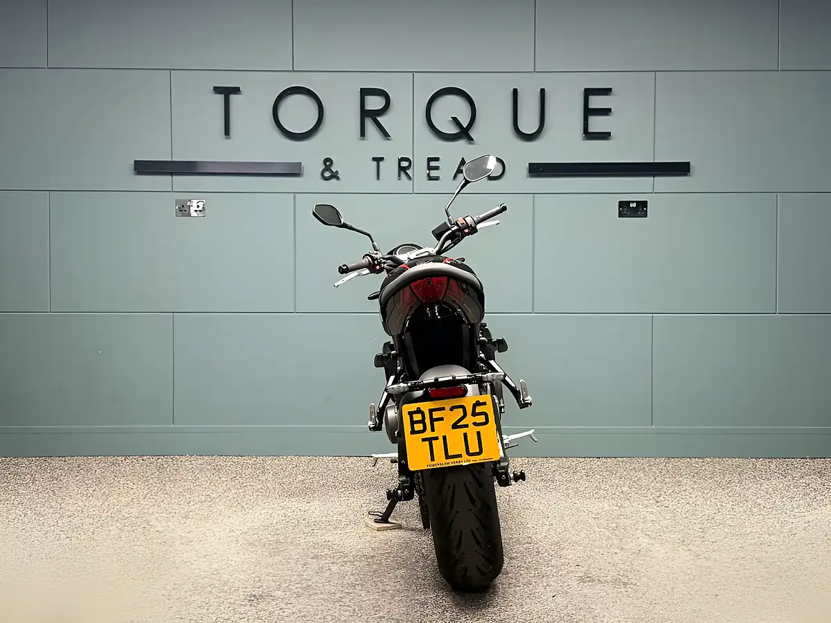Used 2025 Triumph Trident 660 Triple Tribute Edition Black - Interior and Exterior details 5