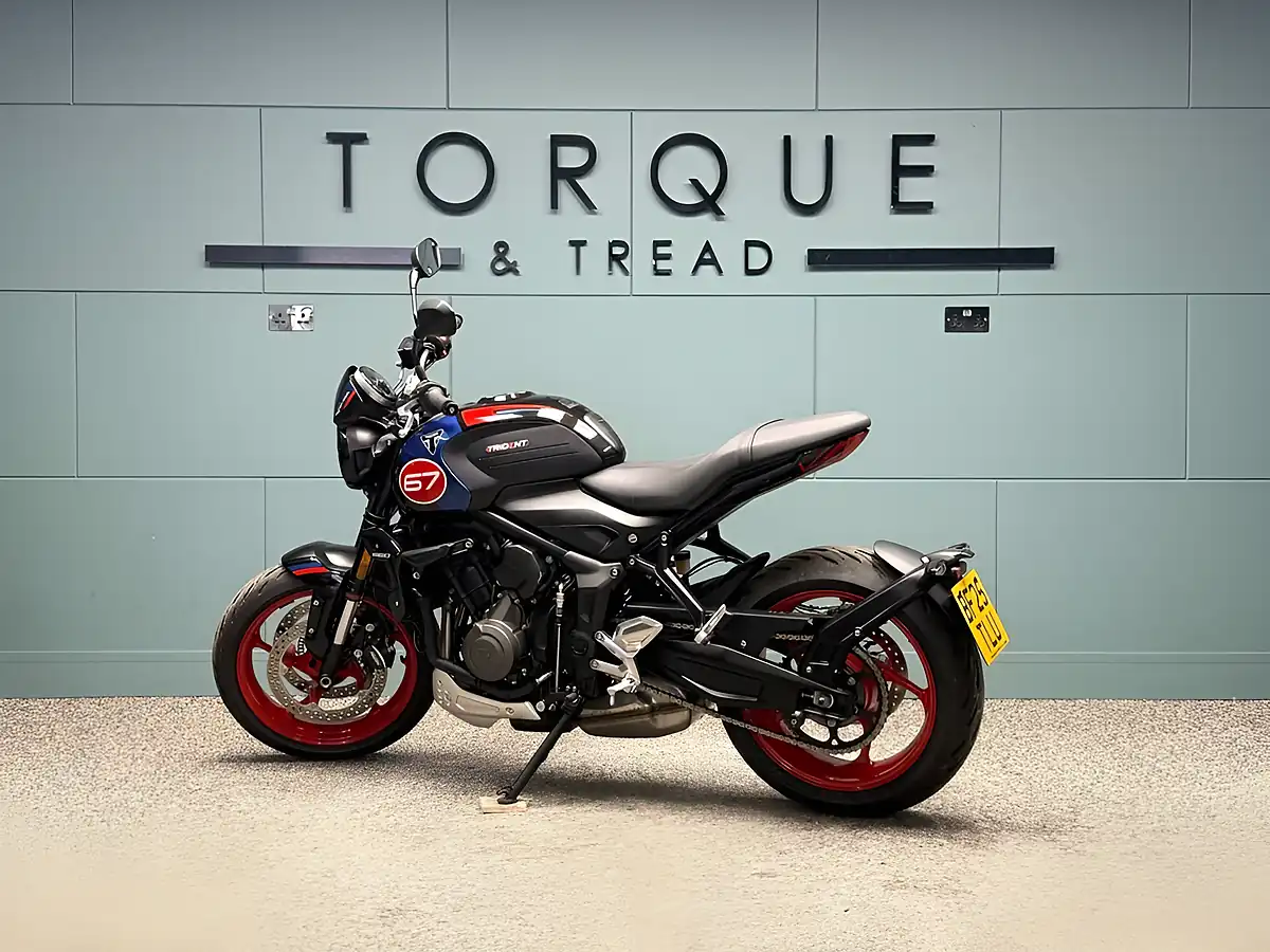 Used 2025 Triumph Trident 660 Triple Tribute Edition Black - Interior and Exterior details 7