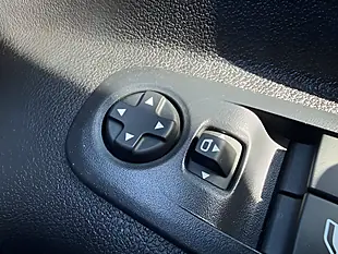 Used 2025 Vauxhall Combo Life Electric Ultimate Xl Green - Interior and Exterior details 9