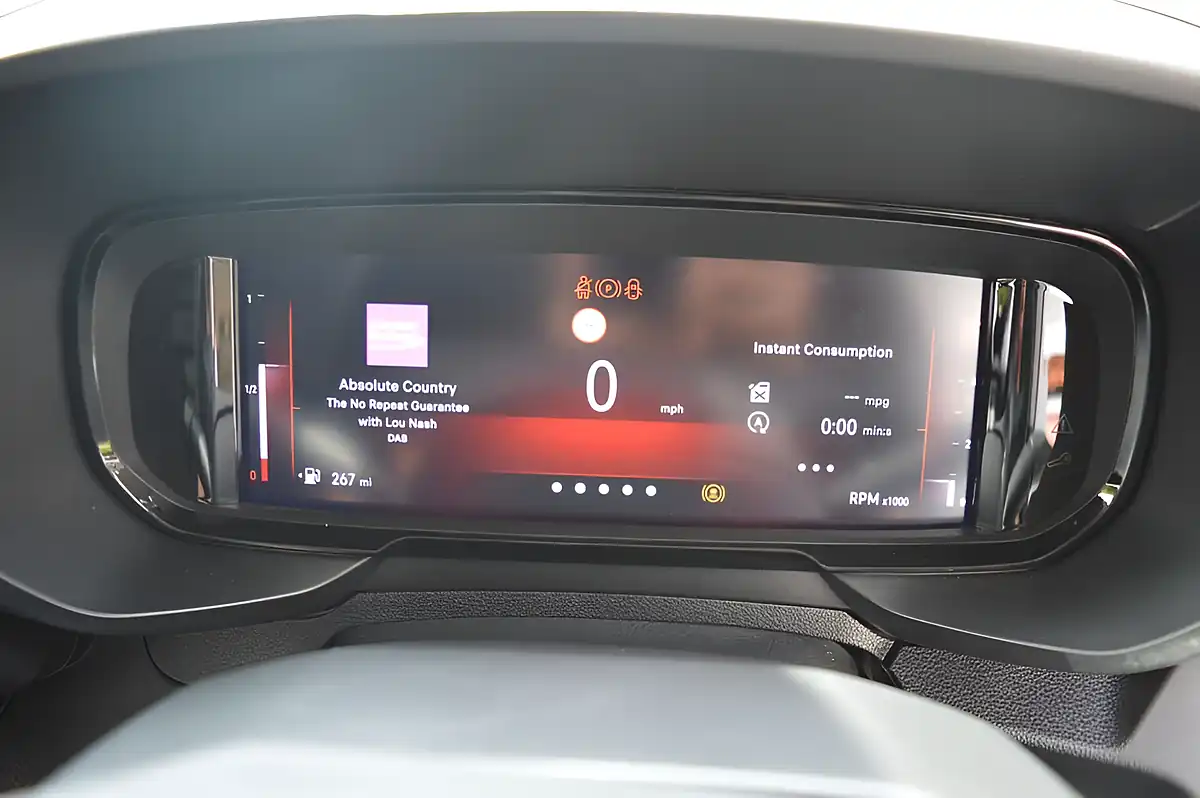 Used 2025 Vauxhall Combo Prime White - Interior and Exterior details 20