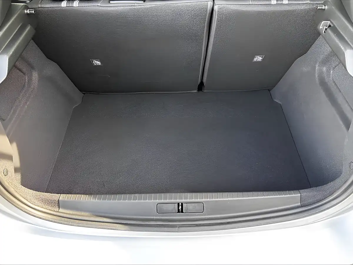 Used 2025 Vauxhall Corsa Gs Silver - Interior and Exterior details 20