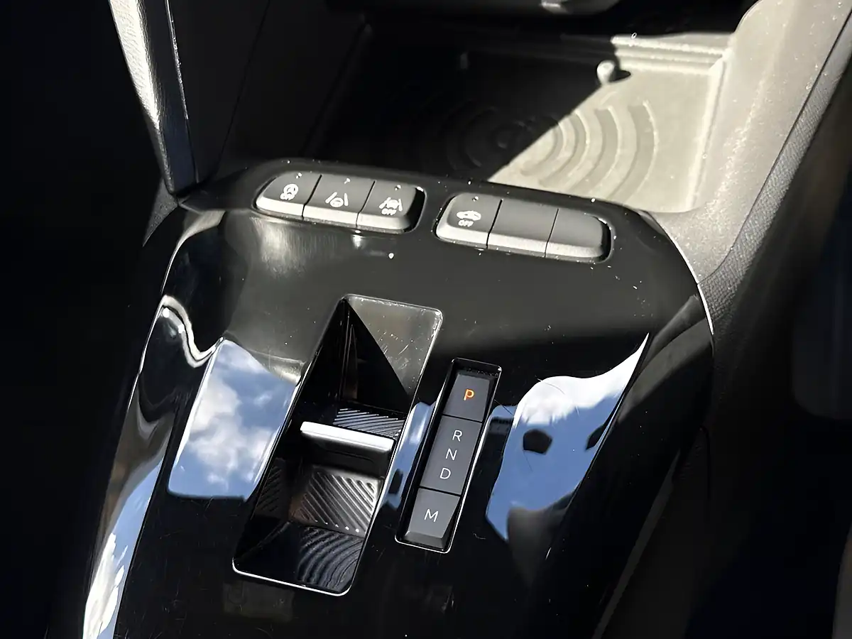 Used 2025 Vauxhall Corsa Ultimate Voltaic Blue - Interior and Exterior details 18
