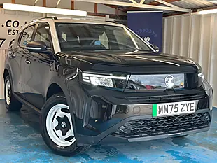 Used 2025 Vauxhall Frontera Electric Design Black - Interior and Exterior details 13